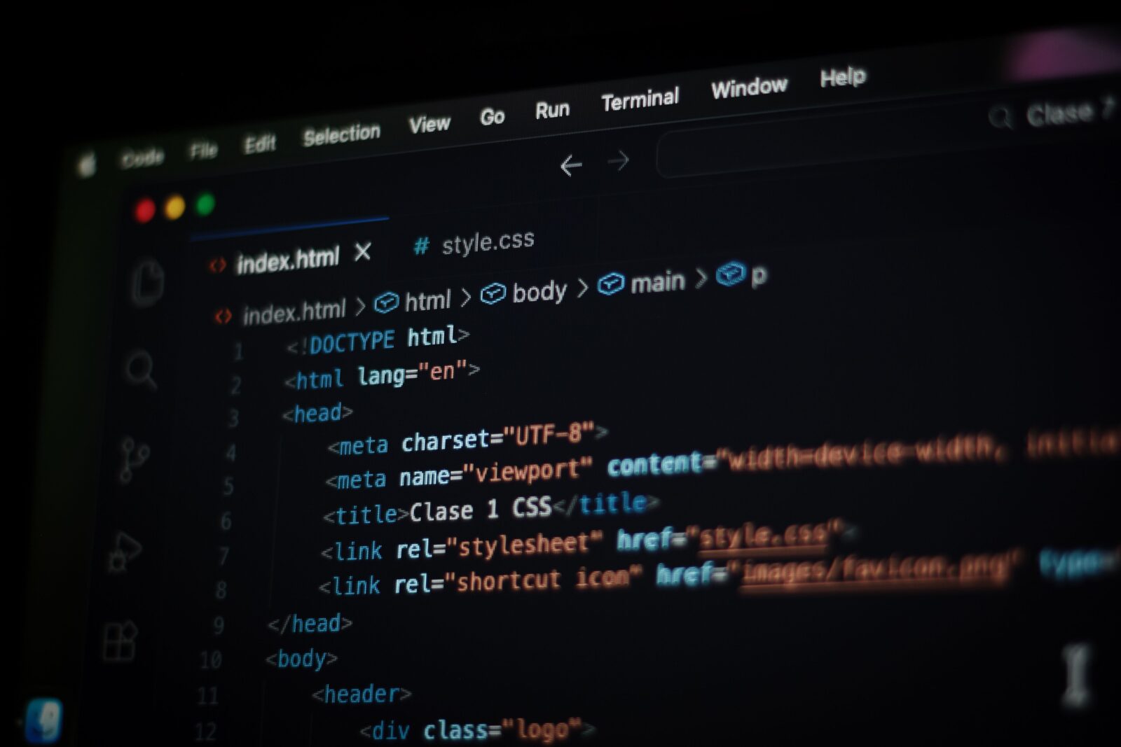Semantic HTML